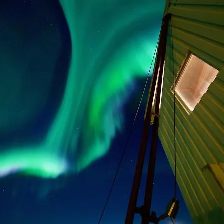 Sunyard House Lofoten *