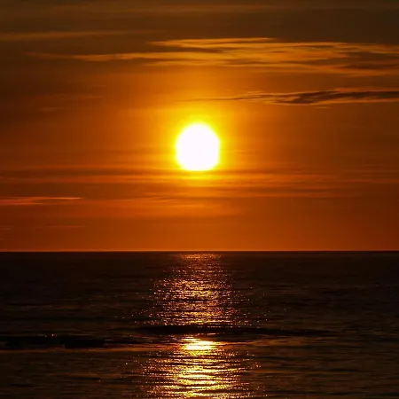 Sunyard House Lofoten بيت للعطل ليكنيز