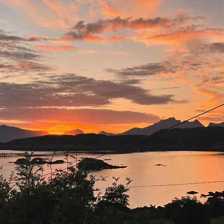 Sunyard House Lofoten Leknes