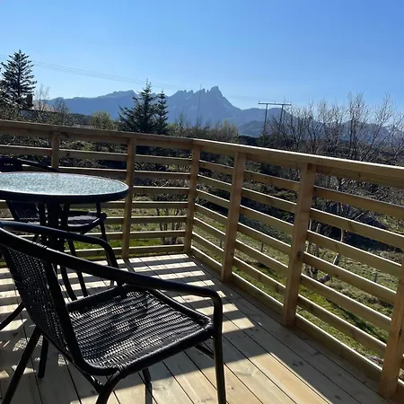 Sunyard House Lofoten Leknes