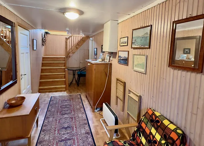 Sunyard House Lofoten Feriehus Leknes