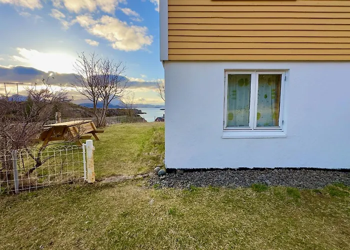 Sunyard House Lofoten *