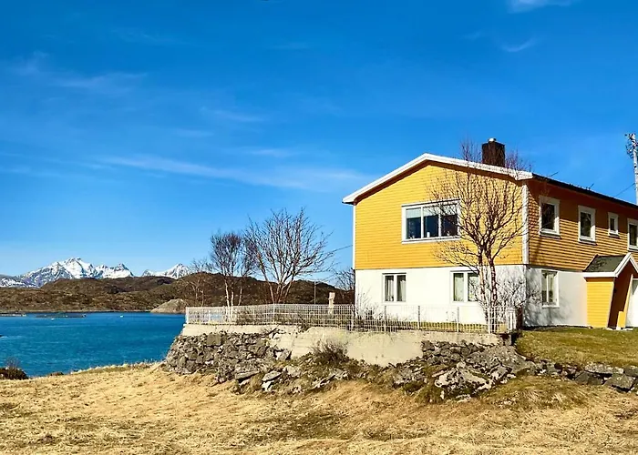 Sunyard House Lofoten レクネス